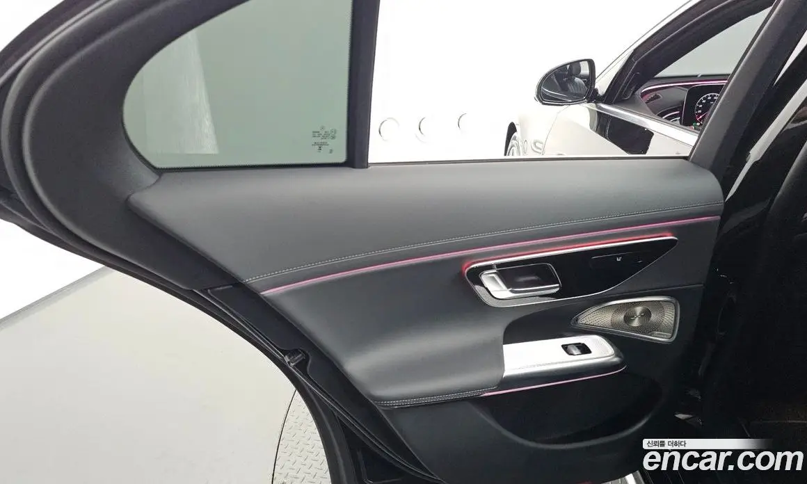 Mercedes-Benz E-Class 2025 2.0 автомат (гидро), фото 15
