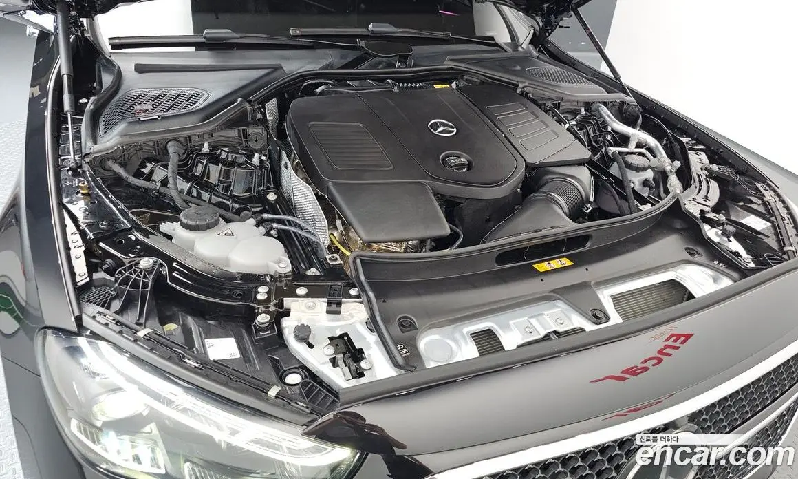 Mercedes-Benz E-Class 2025 2.0 автомат (гидро), фото 6
