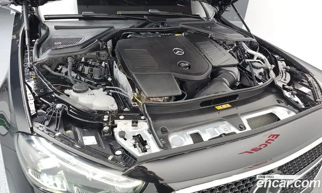 Mercedes-Benz E-Class 2025 2.0 автомат (гидро), миниатюра 6