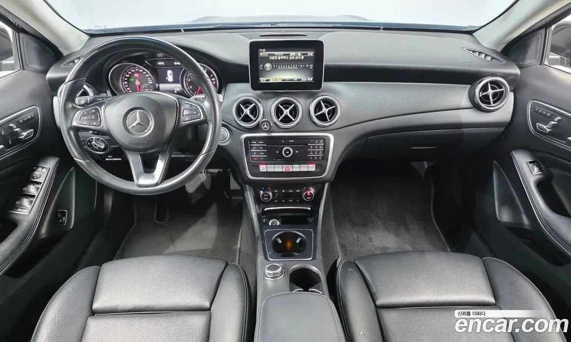 Mercedes-Benz GLA-Class 2018 2.0 автомат (гидро), фото 7 Mercedes-Benz GLA-Class 2018 2.0 автомат (гидро), фото 7