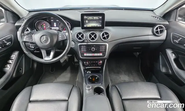 Mercedes-Benz GLA-Class 2018 2.0 автомат (гидро), миниатюра 7 Mercedes-Benz GLA-Class 2018 2.0 автомат (гидро), миниатюра 7