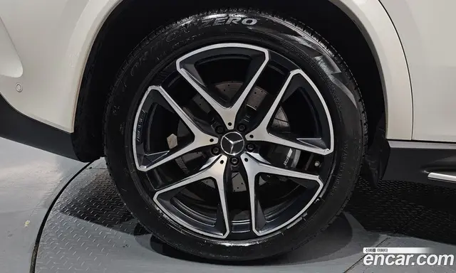 Mercedes-Benz GLE-Class 2022 3.0 автомат (гидро), миниатюра 6 Mercedes-Benz GLE-Class 2022 3.0 автомат (гидро), миниатюра 6