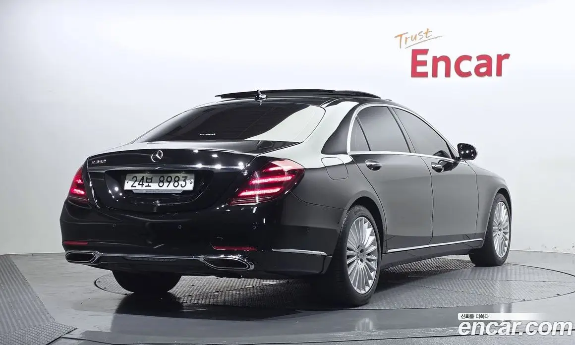 Mercedes-Benz S-Class 2019 3.0 автомат (гидро), фото 2 Mercedes-Benz S-Class 2019 3.0 автомат (гидро), фото 2