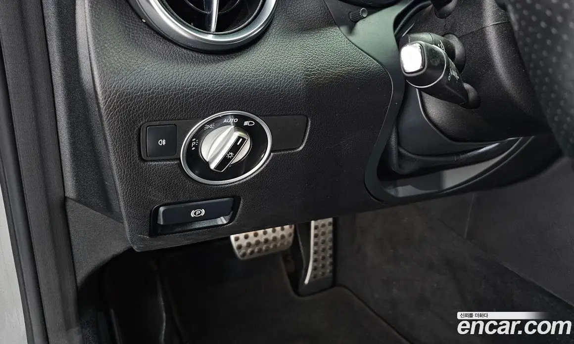 Mercedes-Benz SLK-Class 2014 3.5 автомат (гидро), фото 17 Mercedes-Benz SLK-Class 2014 3.5 автомат (гидро), фото 17