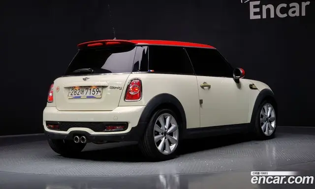 Mini Cooper 2013 1.6 автомат (гидро), миниатюра 2 Mini Cooper 2013 1.6 автомат (гидро), миниатюра 2