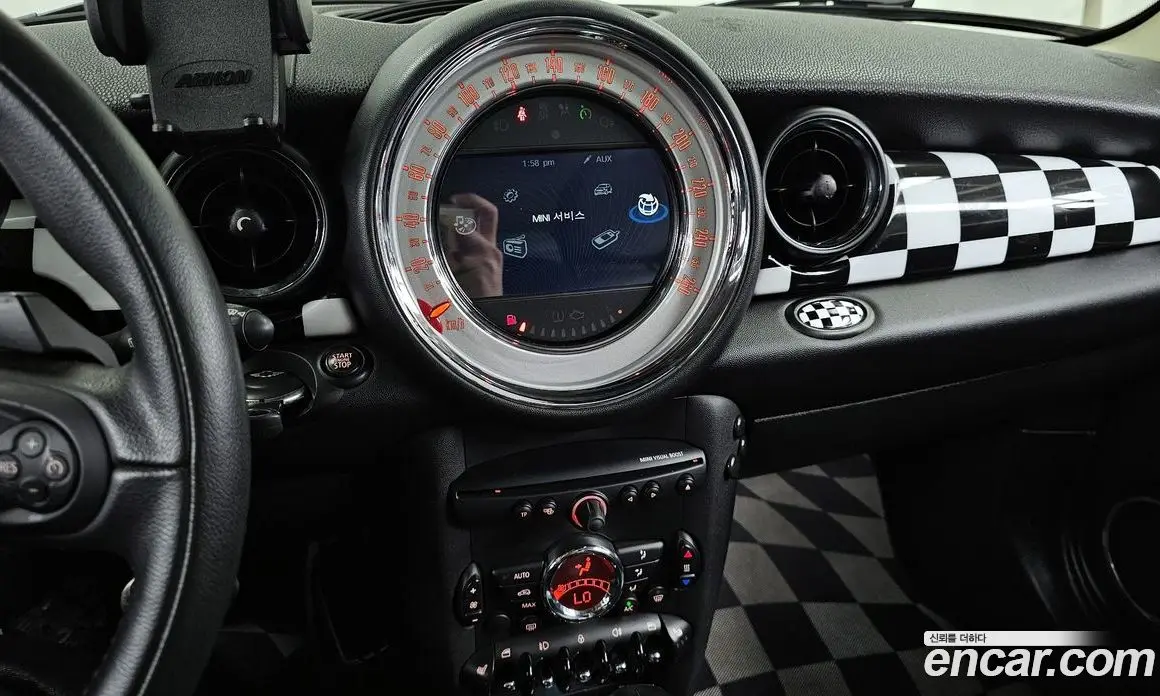 Mini Cooper 2013 1.6 автомат (гидро), фото 14 Mini Cooper 2013 1.6 автомат (гидро), фото 14