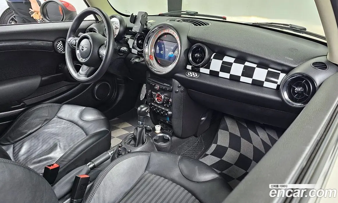 Mini Cooper 2013 1.6 автомат (гидро), фото 7 Mini Cooper 2013 1.6 автомат (гидро), фото 7