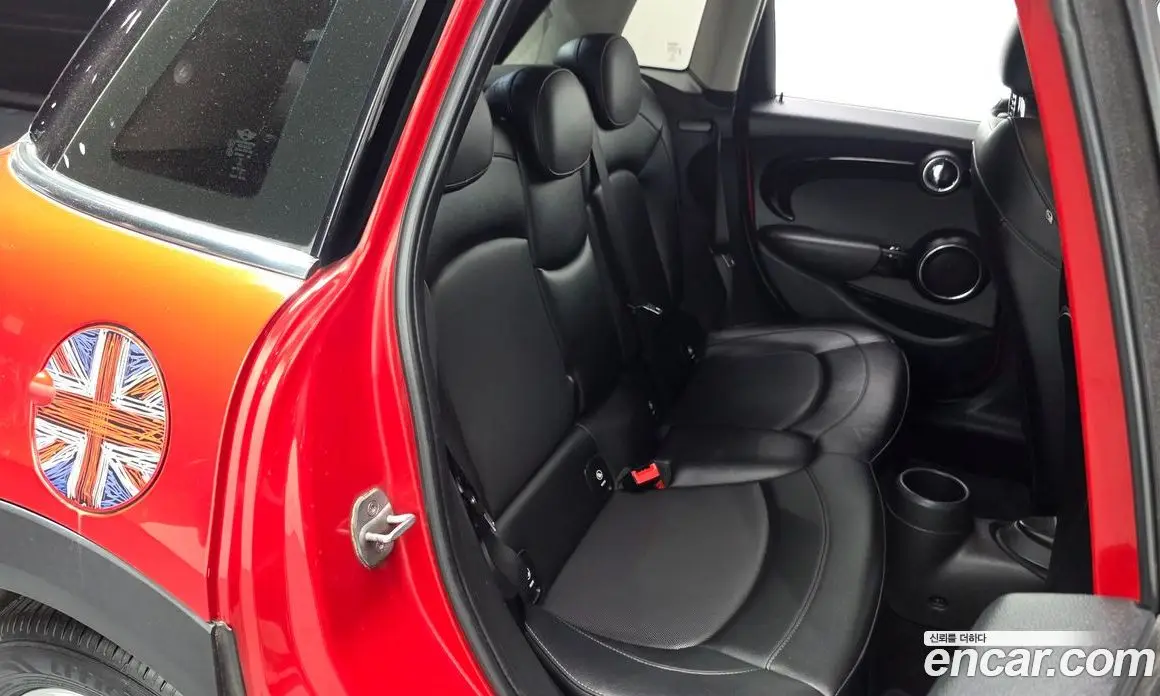 Mini Cooper 2015 1.5 автомат (гидро), фото 11