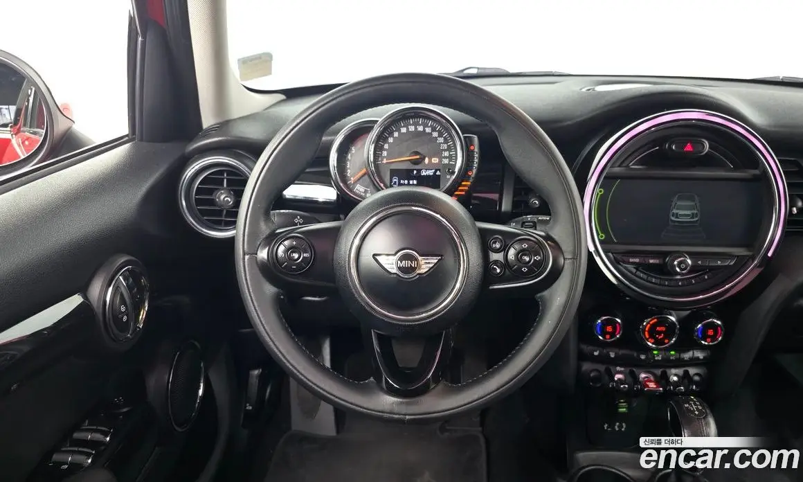 Mini Cooper 2015 1.5 автомат (гидро), фото 13