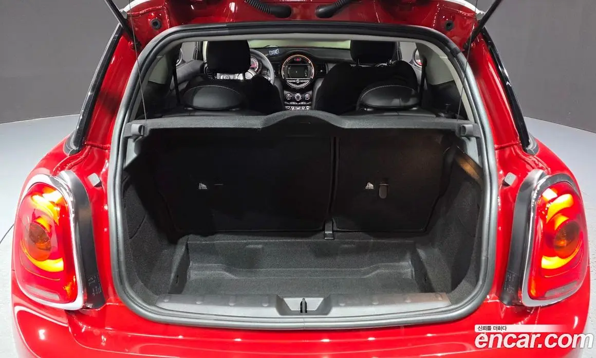 Mini Cooper 2018 1.5 автомат (гидро), фото 23