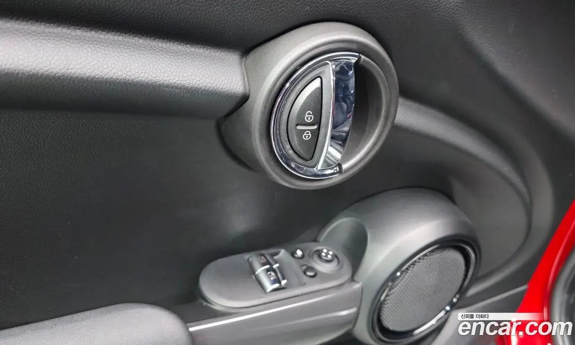 Mini Cooper 2018 1.5 автомат (гидро), фото 28