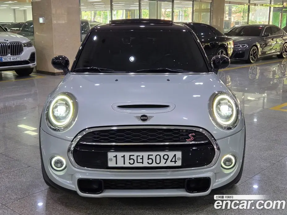 Mini Cooper 2019 2.0 автомат (гидро), фото 2 Mini Cooper 2019 2.0 автомат (гидро), фото 2
