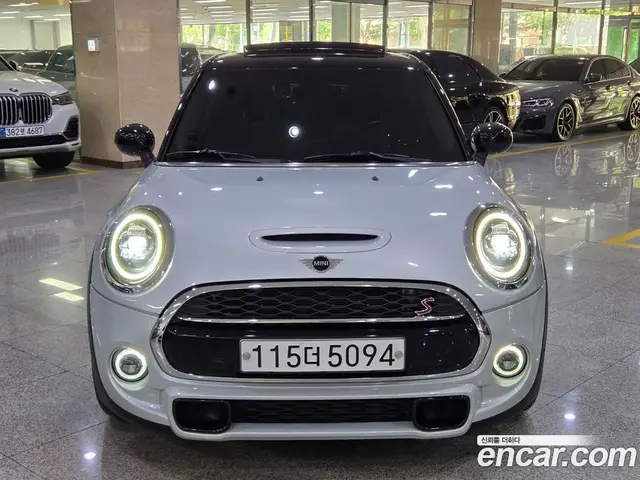 Mini Cooper 2019 2.0 автомат (гидро), миниатюра 2 Mini Cooper 2019 2.0 автомат (гидро), миниатюра 2