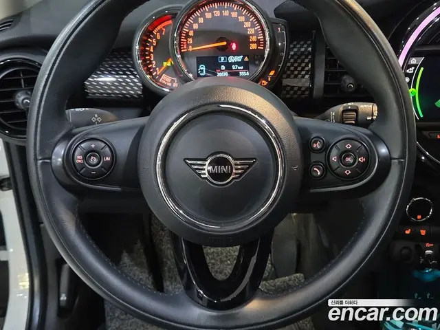 Mini Cooper 2019 2.0 автомат (гидро), миниатюра 9 Mini Cooper 2019 2.0 автомат (гидро), миниатюра 9