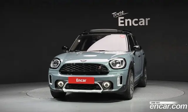 Mini Countryman 2023 2.0 автомат (гидро), миниатюра 3 Mini Countryman 2023 2.0 автомат (гидро), миниатюра 3