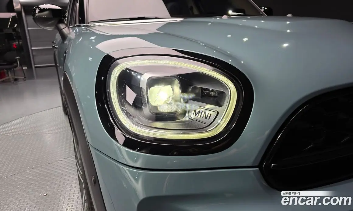 Mini Countryman 2023 2.0 автомат (гидро), фото 8 Mini Countryman 2023 2.0 автомат (гидро), фото 8