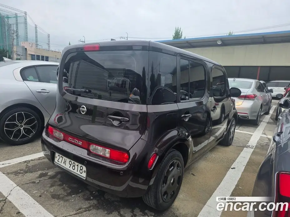 Nissan Cube 2012 1.8 автомат (гидро), фото 2 Nissan Cube 2012 1.8 автомат (гидро), фото 2
