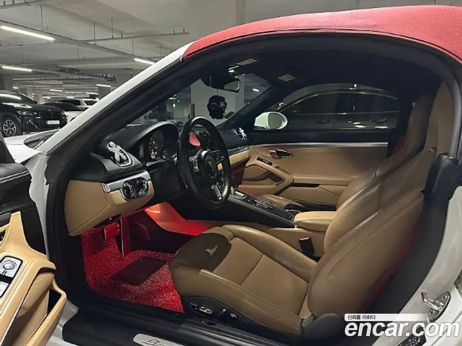 Porsche 718 2018 2.5 автомат (гидро), фото 14 Porsche 718 2018 2.5 автомат (гидро), фото 14