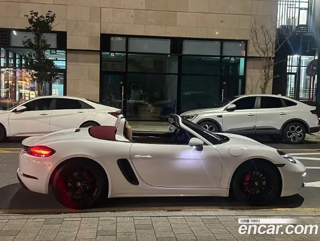 Porsche 718 2018 2.5 автомат (гидро), миниатюра 3 Porsche 718 2018 2.5 автомат (гидро), миниатюра 3