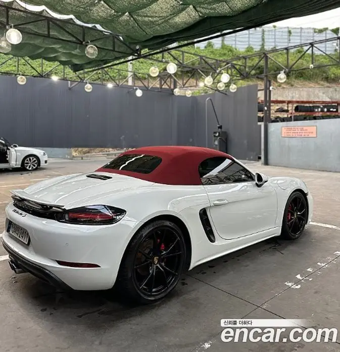 Porsche 718 2018 2.5 автомат (гидро), фото 5 Porsche 718 2018 2.5 автомат (гидро), фото 5