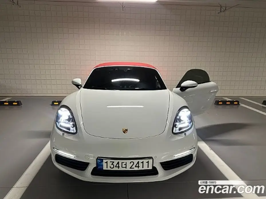 Porsche 718 2018 2.5 автомат (гидро), фото 6 Porsche 718 2018 2.5 автомат (гидро), фото 6