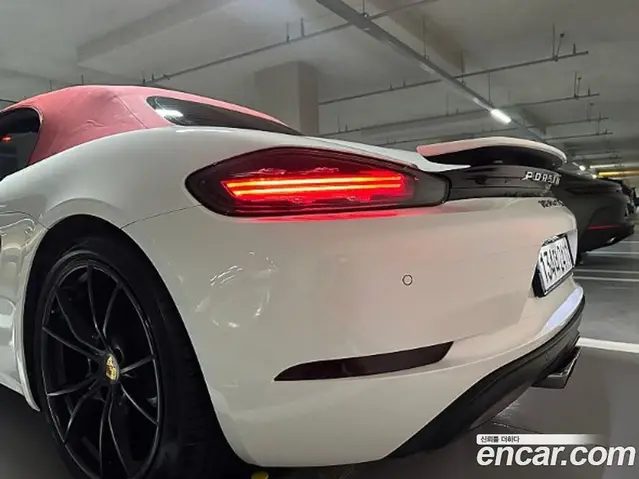 Porsche 718 2018 2.5 автомат (гидро), миниатюра 8 Porsche 718 2018 2.5 автомат (гидро), миниатюра 8