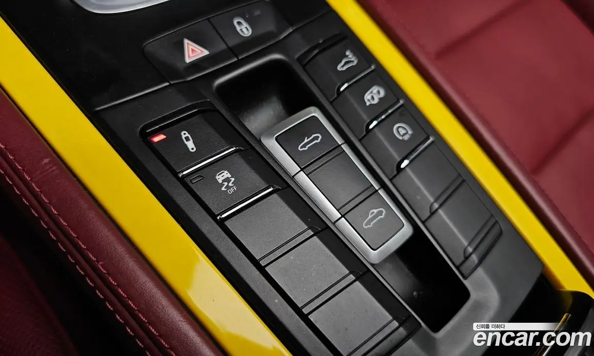 Porsche 718 2019 2.5 автомат (гидро), фото 21 Porsche 718 2019 2.5 автомат (гидро), фото 21