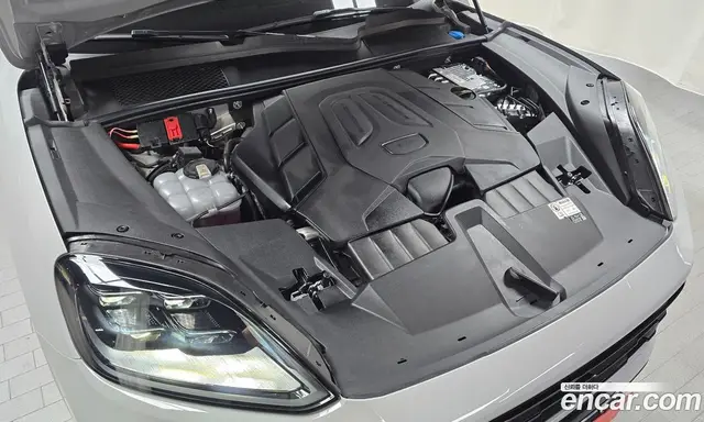 Porsche Cayenne 2024 3.0 автомат (гидро), миниатюра 6