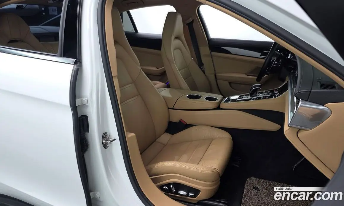 Porsche Panamera 2018 3.0 автомат (гидро), фото 16 Porsche Panamera 2018 3.0 автомат (гидро), фото 16