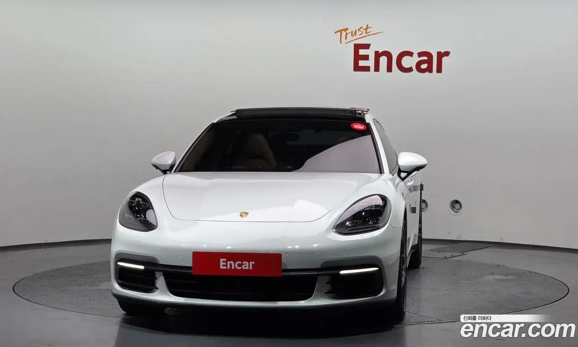 Porsche Panamera 2018 3.0 автомат (гидро), фото 3 Porsche Panamera 2018 3.0 автомат (гидро), фото 3