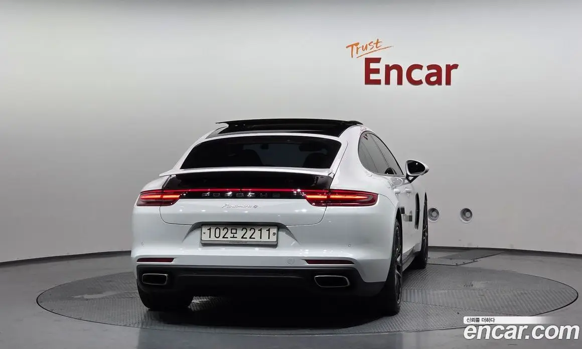 Porsche Panamera 2018 3.0 автомат (гидро), фото 4 Porsche Panamera 2018 3.0 автомат (гидро), фото 4