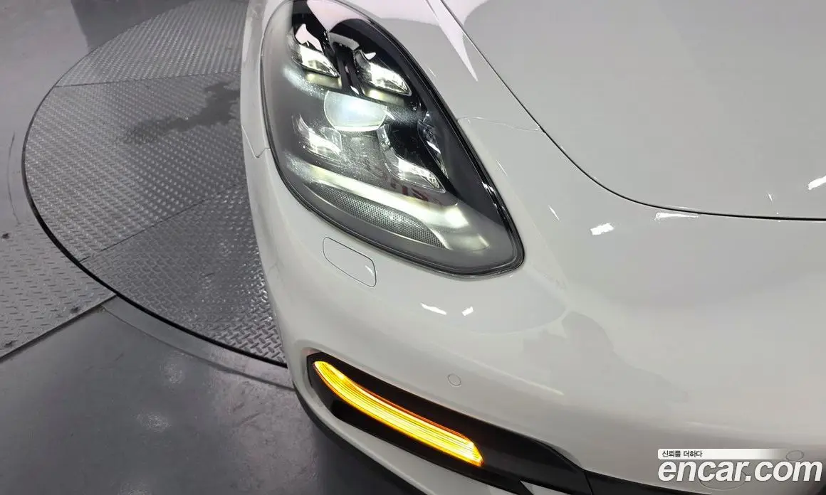 Porsche Panamera 2018 3.0 автомат (гидро), фото 8 Porsche Panamera 2018 3.0 автомат (гидро), фото 8