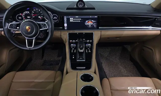 Porsche Panamera 2018 3.0 автомат (гидро), миниатюра 10 Porsche Panamera 2018 3.0 автомат (гидро), миниатюра 10