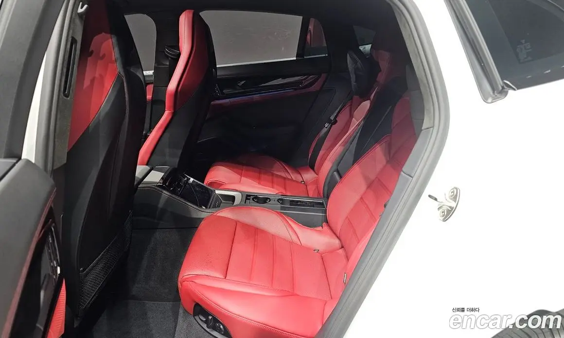 Porsche Panamera 2025 2.9 автомат (гидро), фото 18 Porsche Panamera 2025 2.9 автомат (гидро), фото 18