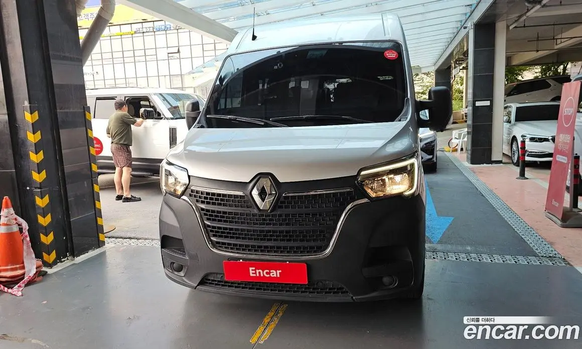 Renault (Samsung) Master 2020 2.3 механика, фото 3 Renault (Samsung) Master 2020 2.3 механика, фото 3