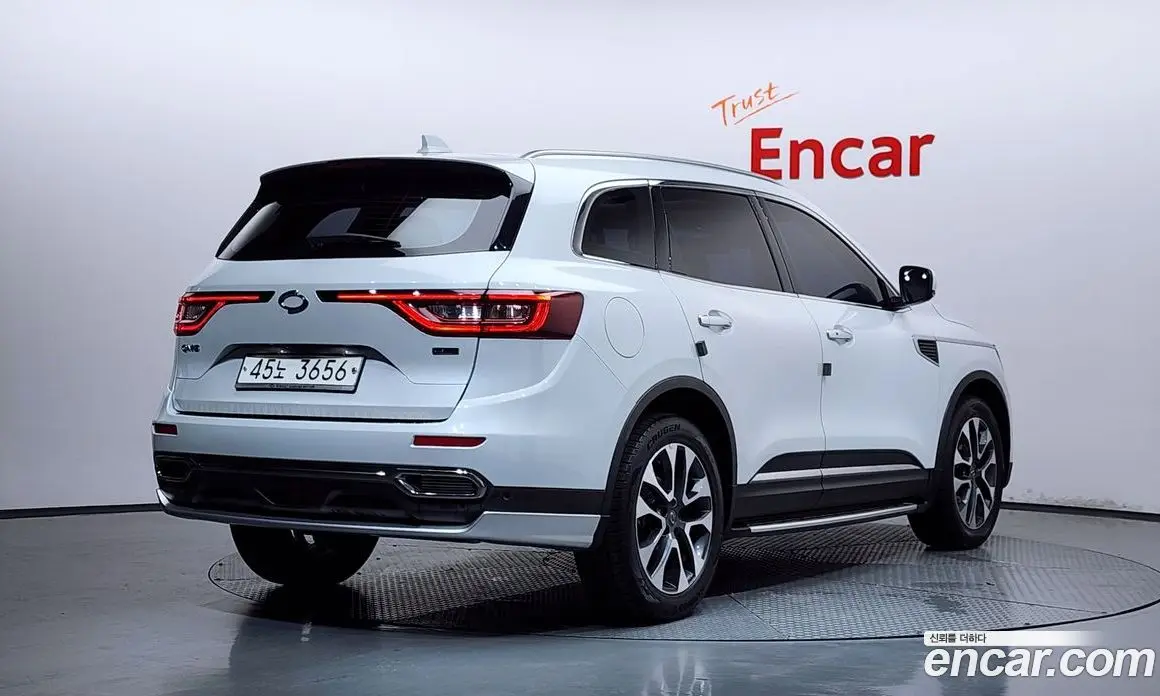 Renault (Samsung) QM6 2017 2.0 автомат (гидро), фото 2 Renault (Samsung) QM6 2017 2.0 автомат (гидро), фото 2