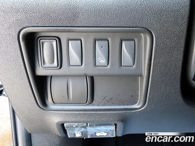 Renault (Samsung) QM6 2018 2.0 автомат (гидро), миниатюра 11 Renault (Samsung) QM6 2018 2.0 автомат (гидро), миниатюра 11