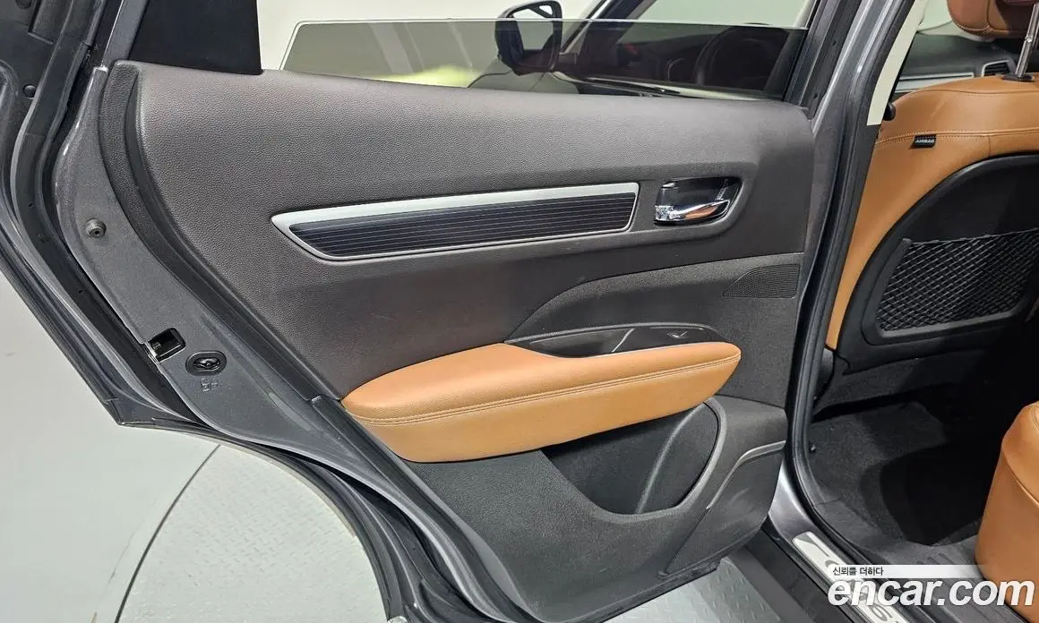 Renault (Samsung) QM6 2022 2.0 автомат (гидро), фото 15 Renault (Samsung) QM6 2022 2.0 автомат (гидро), фото 15