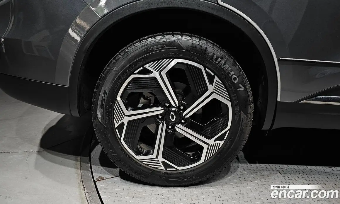Renault (Samsung) QM6 2023 2.0 автомат (гидро), фото 5 Renault (Samsung) QM6 2023 2.0 автомат (гидро), фото 5
