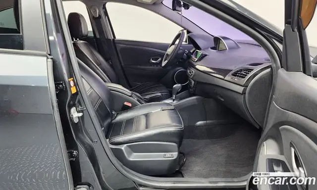 Renault (Samsung) SM3 2014 1.6 автомат (гидро), миниатюра 11 Renault (Samsung) SM3 2014 1.6 автомат (гидро), миниатюра 11