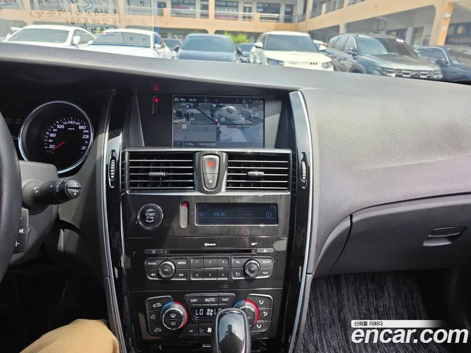Renault (Samsung) SM7 2017 2.0 автомат (гидро), фото 14 Renault (Samsung) SM7 2017 2.0 автомат (гидро), фото 14