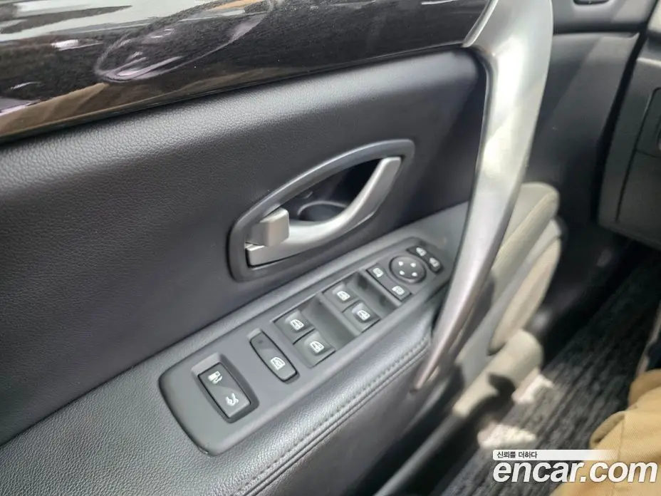 Renault (Samsung) SM7 2017 2.0 автомат (гидро), фото 16 Renault (Samsung) SM7 2017 2.0 автомат (гидро), фото 16