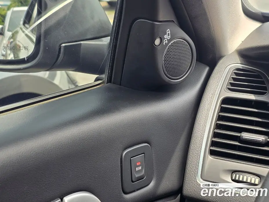 Renault (Samsung) SM7 2017 2.0 автомат (гидро), фото 17 Renault (Samsung) SM7 2017 2.0 автомат (гидро), фото 17