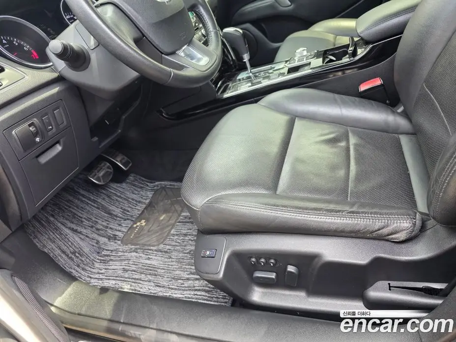 Renault (Samsung) SM7 2017 2.0 автомат (гидро), фото 10 Renault (Samsung) SM7 2017 2.0 автомат (гидро), фото 10