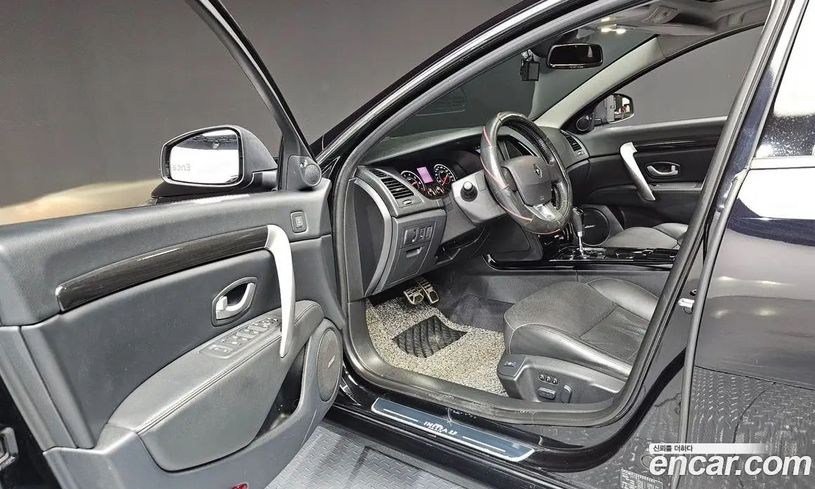Renault (Samsung) SM7 2018 2.0 автомат (гидро), фото 10 Renault (Samsung) SM7 2018 2.0 автомат (гидро), фото 10