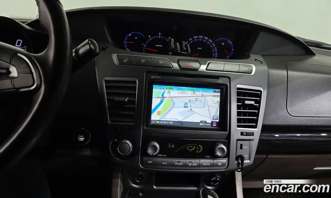 SsangYong Korando 2016 2.2 автомат (гидро), фото 12