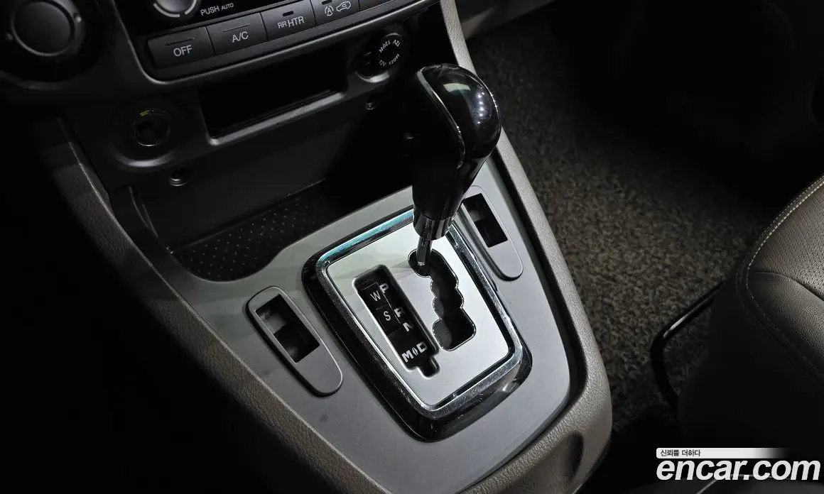 SsangYong Korando 2016 2.2 автомат (гидро), фото 9