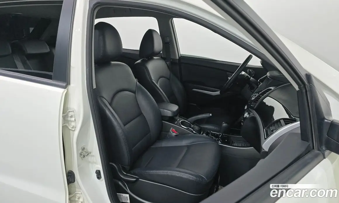 SsangYong Korando 2017 2.2 автомат (гидро), фото 16 SsangYong Korando 2017 2.2 автомат (гидро), фото 16