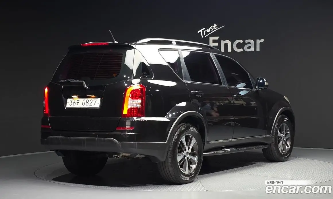 SsangYong Rexton 2016 2.2 автомат (гидро), фото 2 SsangYong Rexton 2016 2.2 автомат (гидро), фото 2
