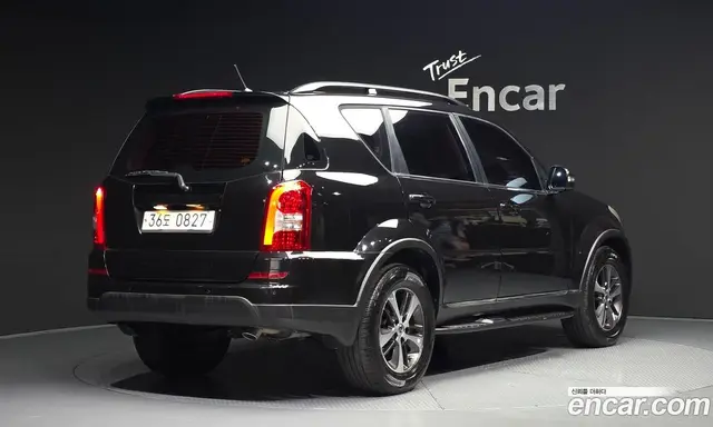 SsangYong Rexton 2016 2.2 автомат (гидро), миниатюра 2 SsangYong Rexton 2016 2.2 автомат (гидро), миниатюра 2